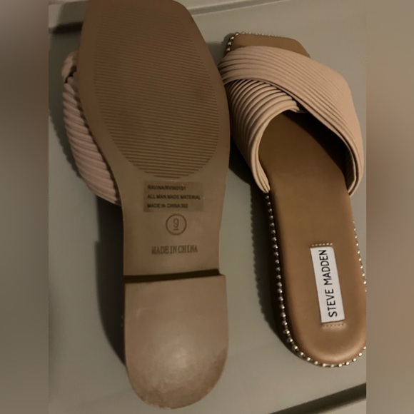 Steve Madden Ravina Sandal - Picture 2 of 5